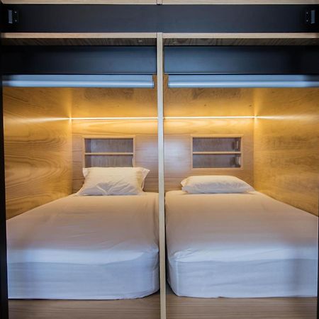 Gig Capsule Hostel Ericeira Εξωτερικό φωτογραφία