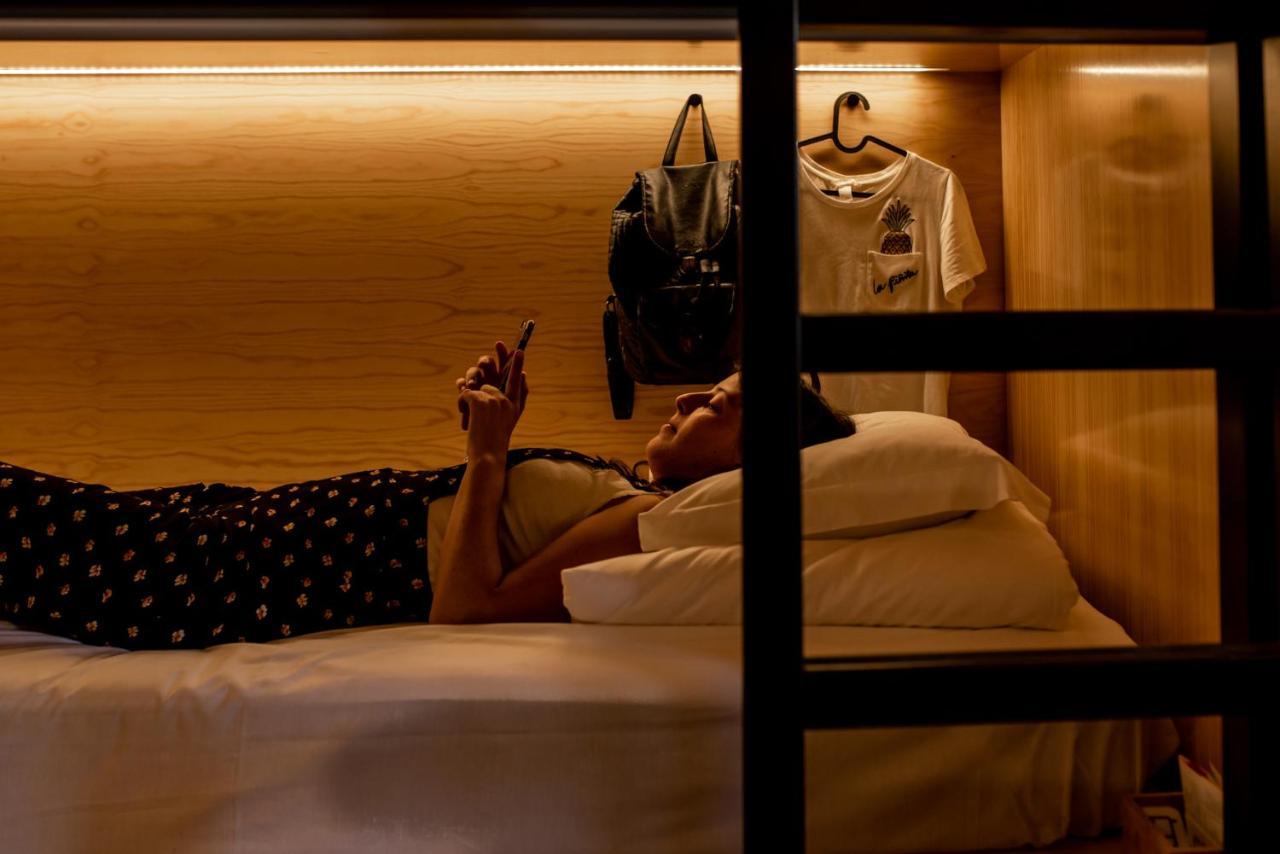 Gig Capsule Hostel Ericeira Εξωτερικό φωτογραφία