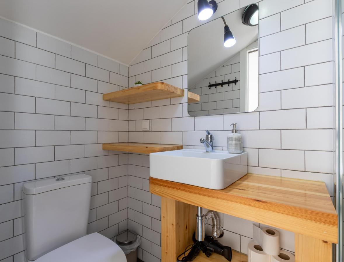 Gig Capsule Hostel Ericeira Εξωτερικό φωτογραφία